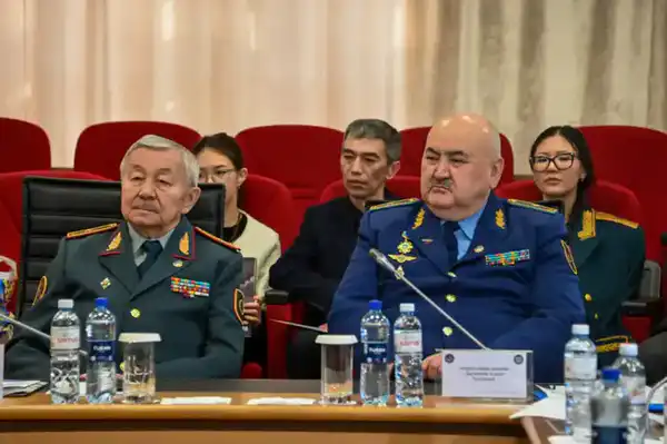 В Национальном университете обороны открыли мемориальный уголок к 125-летию генерала Шакира Джексенбаева (2)