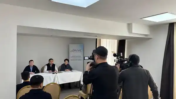 Как осуществляется подготовка общественных наблюдателей за проведением референдума (4)