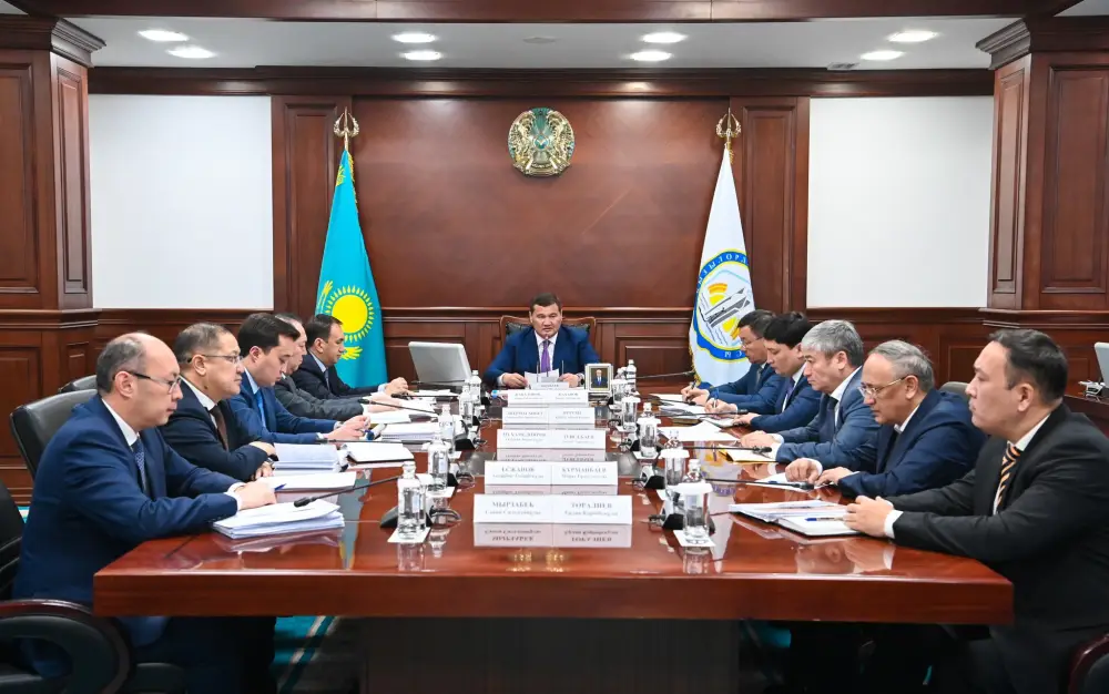 Глава региона: Коммунальные услуги в праздничные дни должны быть качественными и бесперебойными (3)