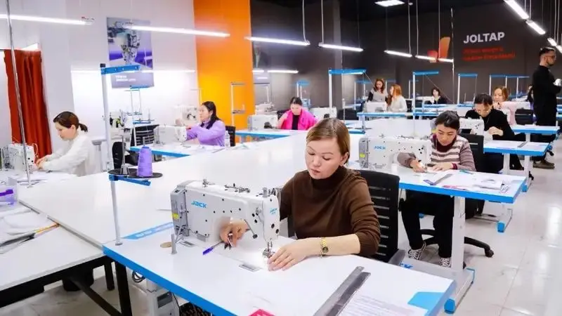 «Мой доход увеличился, а уверенность выросла»: жительница столицы рассказала об особенностях проекта JOLTAP (3)