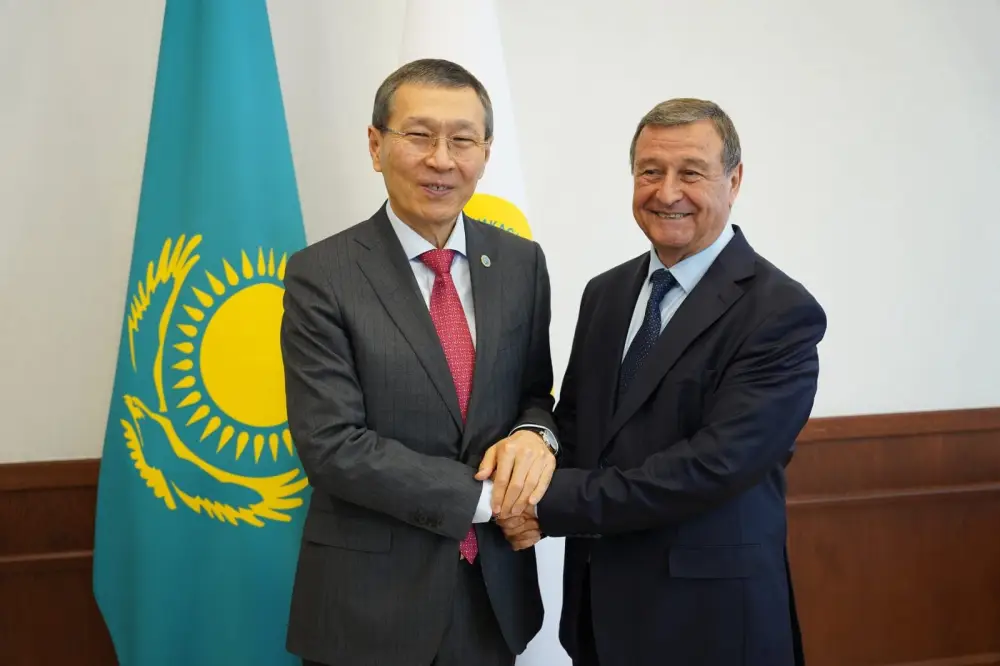 Референдум в Казахстане вызвал беспрецедентный интерес международных наблюдателей (5)