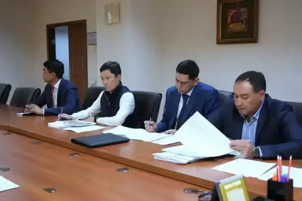 В Министерстве транспорта обсудили подготовку железнодорожной инфраструктуры к паводковому периоду (3)