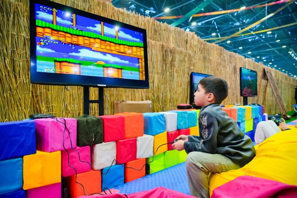 В Астане для детей развернули творческую зону на Наурыз (2)