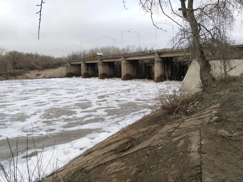 Оросительная система, обеспечивающая водой 87 населенных пунктов Западно-Казахстанской области, подготовлена к пропуску весеннего паводка (2)