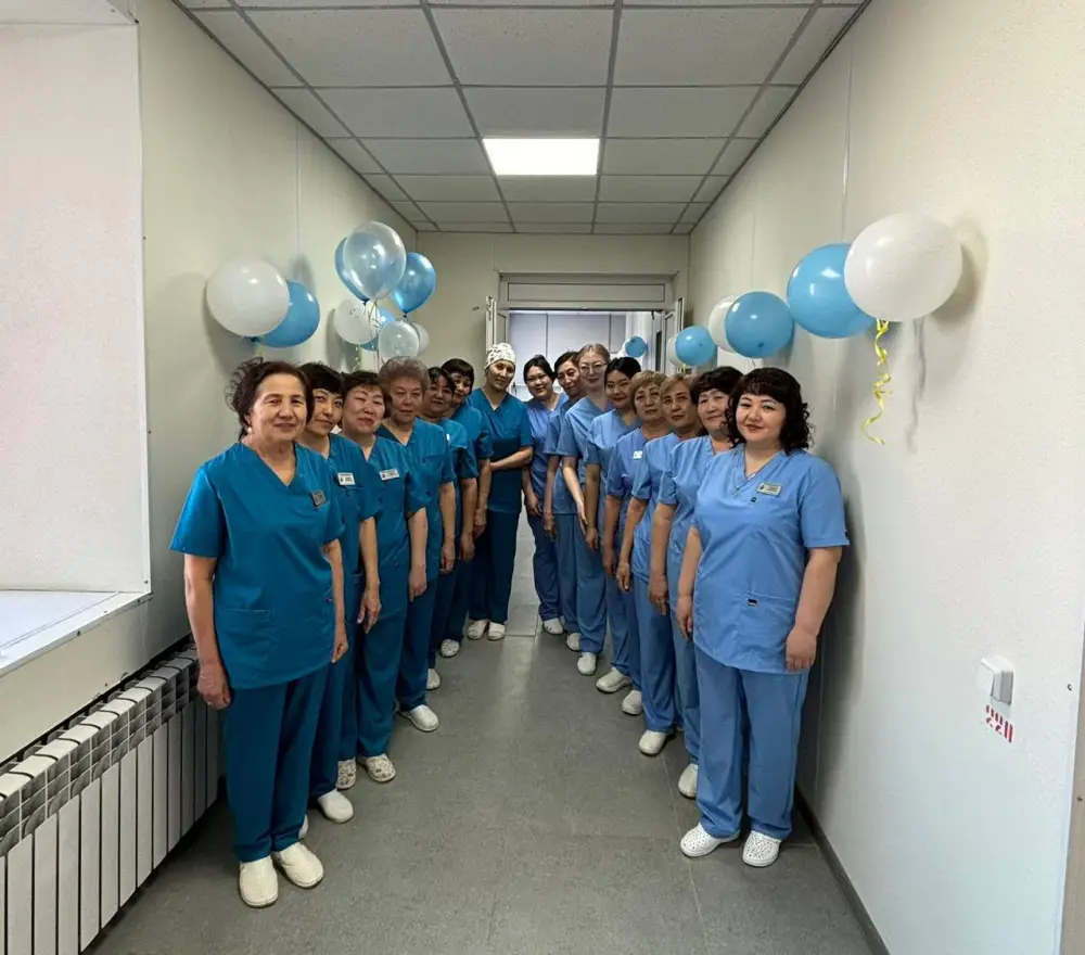 В Курчумском районе капитально отремонтировали районную больницу (8)