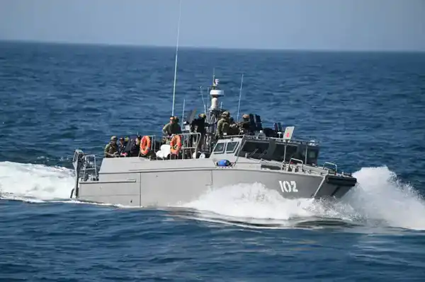 Министр обороны определил приоритеты боевой подготовки Вооруженных сил (4)