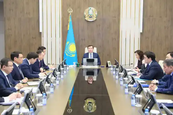 В этом году в трех районных больницах Актюбинской области начнут строить пристройки (9)