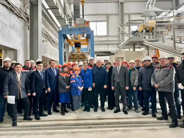 В ОБЛАСТИ АБАЙ РЕГИОНАЛЬНАЯ КОАЛИЦИЯ ПРОВЕЛА ВСТРЕЧУ С ТРУДОВЫМ КОЛЛЕКТИВОМ ПРЕДПРИЯТИЯ «СИЛИКАТ» (8)