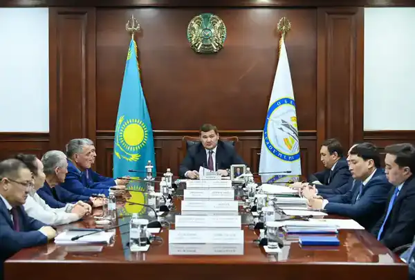 Подписан меморандум о передаче здания частной школы в областную коммунальную собственность (10)