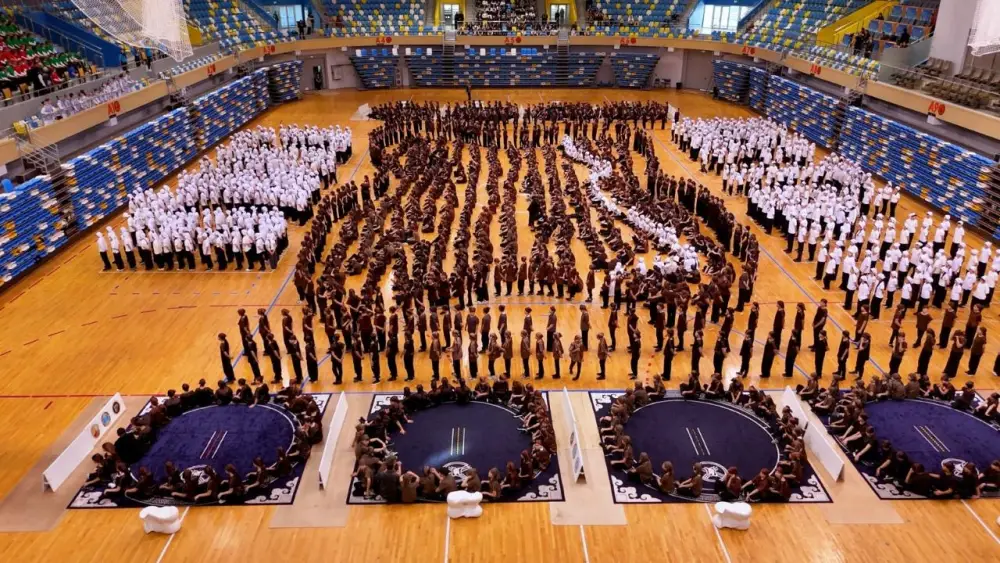 Более 18 тысяч детей по всей Астане начали одновременно игру в асык (3)