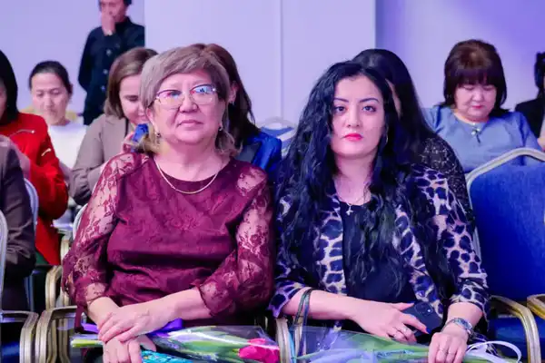 «Женщина – сердце мира»: в Астане прошел праздничный концерт (8)