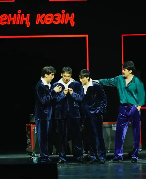 СПЕКТАКЛЬ «МУЗАРТ» ТУРКЕСТАНСКОГО ТЕАТРА ПРЕДСТАВИЛИ ВО ДВОРЦЕ РЕСПУБЛИКИ В АЛМАТЫ (2)