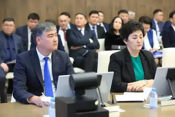 В этом году в трех районных больницах Актюбинской области начнут строить пристройки (2)