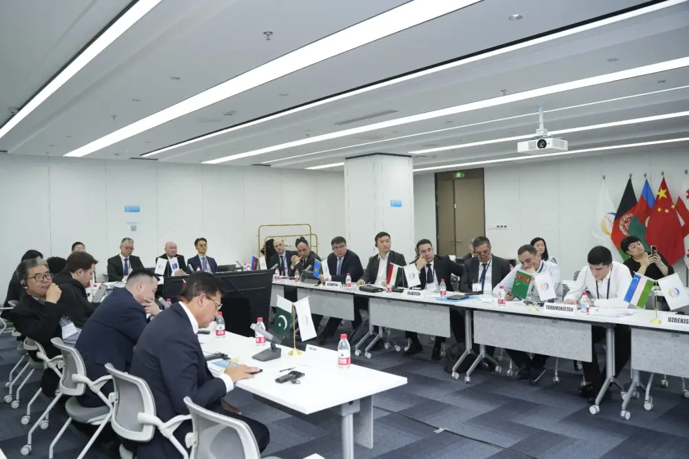 Казахстанская делегация приняла участие в первом заседании дорожной группы ЦАРЭС в Урумчи (3)