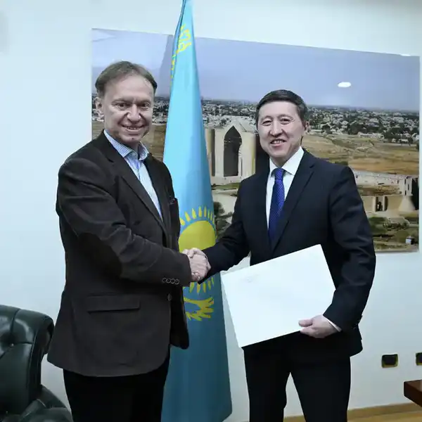 Посол Боснии и Герцеговины вручил копии верительных грамот (3)