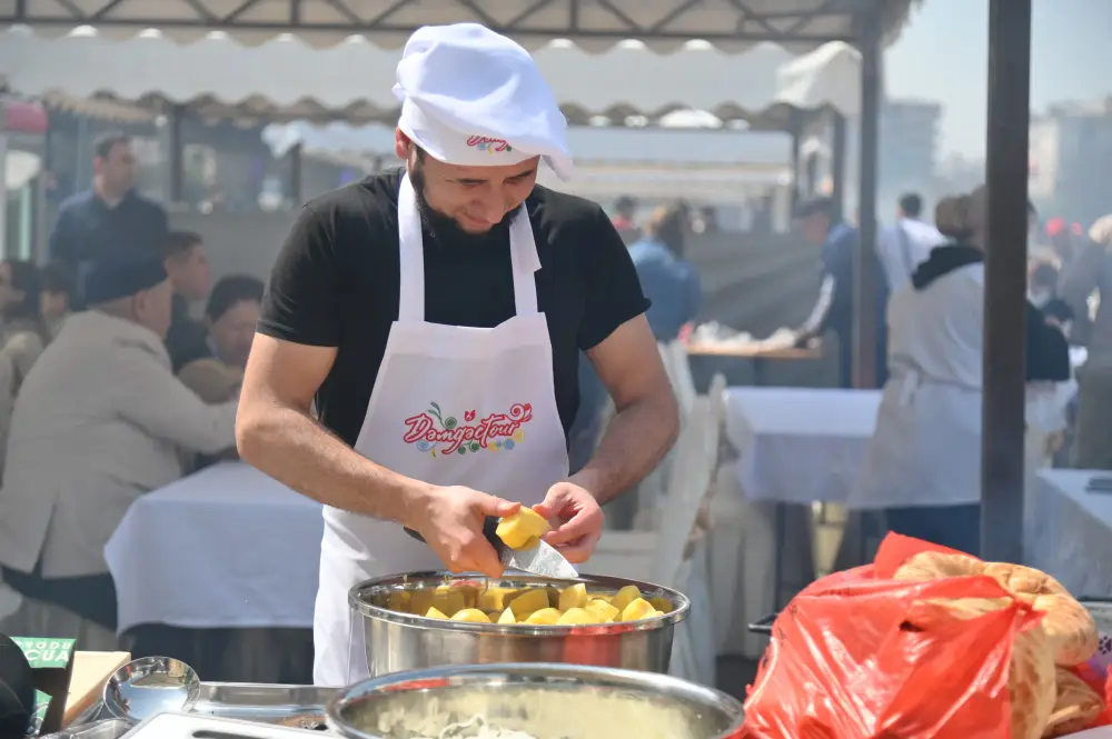 МЕЖДУНАРОДНЫЙ ФЕСТИВАЛЬ «DAMDASTOUR» В ШЫМКЕНТЕ СТАЛ ЯРКИМ СОБЫТИЕМ НАУРЫЗА (4)