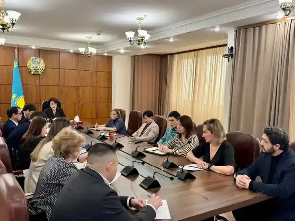 А.АЛЬНАЗАРОВА ПРОВЕЛА ВСТРЕЧУ С ПРЕДСТАВИТЕЛЯМИ МИС ПО ВОПРОСАМ ИСПОЛНЕНИЯ ПОРУЧЕНИЯ ГЛАВЫ ГОСУДАРСТВА (3)