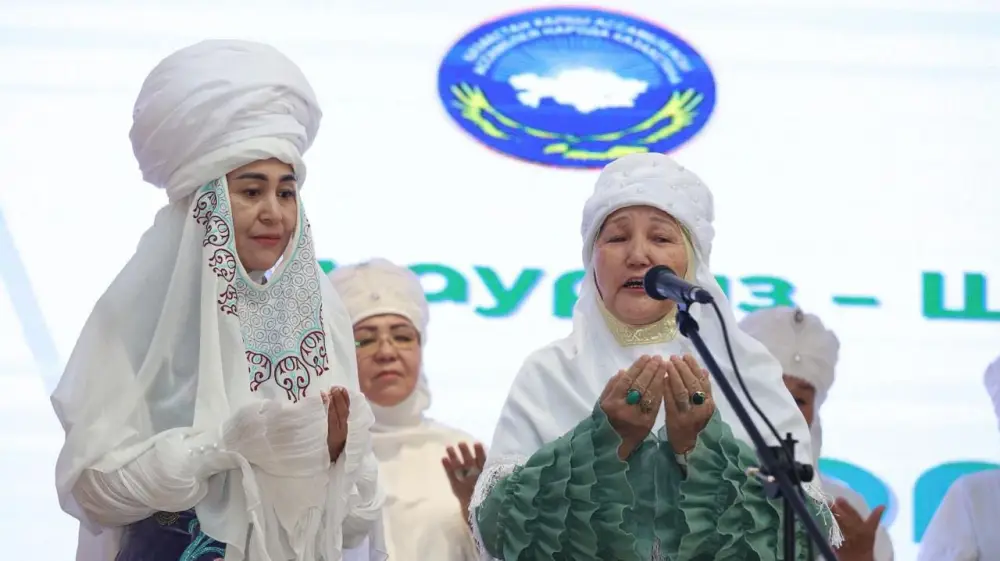 В ТУРКЕСТАНЕ ПРОШЛА РЕСПУБЛИКАНСКАЯ АКЦИЯ «АҚ ОРАМАЛ» (2)