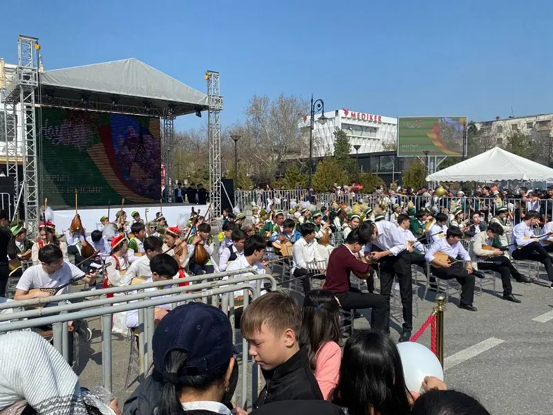 Шеф-повара из 10 стран и 50 ресторанов: фестиваль DamDastour сделал Шымкент гастрономическим центром Наурыза (3)