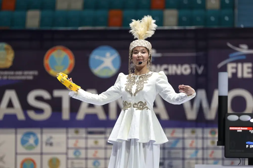 Порядка 500 спортсменов из 46 стран мира принимают участие в Кубке мира по фехтованию в Астане (4)