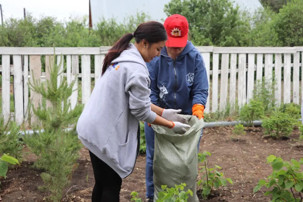 Более 60 тысяч казахстанцев вовлечены в экологическое волонтерство (2)