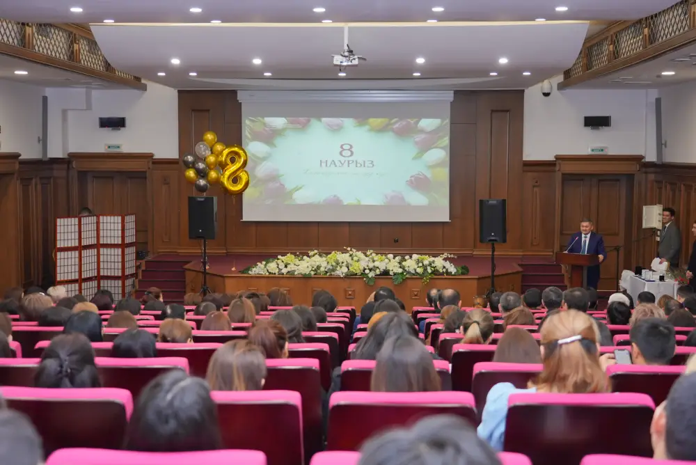 ИСПОЛНЕНИЕ ПОРУЧЕНИЯ ПРЕЗИДЕНТА: ЖЕНЩИНАМ-УЧЕНЫМ ВРУЧЕНЫ СЕРТИФИКАТЫ НА ЖИЛЬЕ (6)