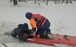 Ледяная безопасность: спасены 32 жизни, 80 знаков!