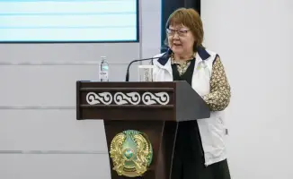 В Казахстане депутаты и эксперты обсуждают проект новой Конституции на встрече в Министерстве промышленности и строительства