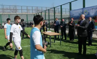 Мини-футбол: победа за Кубком прав человека!