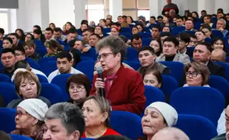 Начальник полиции Астаны обсудил с жителями вопросы безопасности и порядка в городе