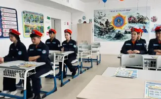 Обучение школьников действиям в чрезвычайных ситуациях: более 50 классов «Юный спасатель» открыто в Казахстане