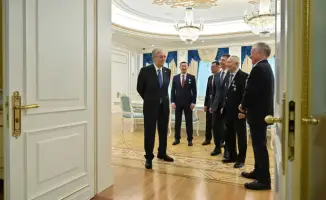 Касым-Жомарт Токаев наградил Ерванда Тихоновича Ильинского званием Қазақстанның Еңбек Ері за достижения в альпинизме и спорт