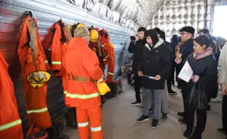 Экологическая акция в Атырау: 200 волонтёров защищают природу и безопасность территорий