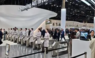 Обсуждение применения 5G и 6G в транспортной отрасли Казахстана на MWC Barcelona 2026