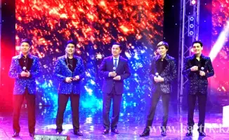 В Усть-Каменогорске квартет «Жігіттер» порадовал зрителей на концерте в рамках Наурызнама