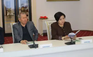 Презентация новых книг Амангельды Кеншиликулы: вклад в развитие национальной литературы и общественное признание