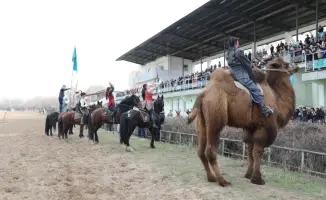 Наурыз в Алматы: этнофестиваль на ипподроме привлек более 10 тыс. участников