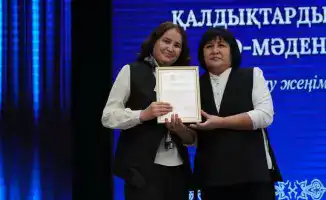 Астана отмечает лучшие школы в раздельном сборе отходов