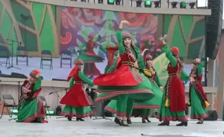 «Шымкент сазы»: Праздник традиционного искусства укрепляет культурную идентичность нации