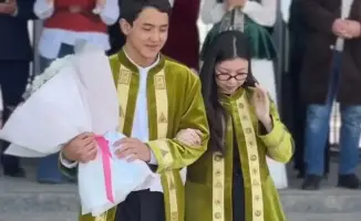 Любовь на фоне перемен: предложение в Узынагаше в день референдума