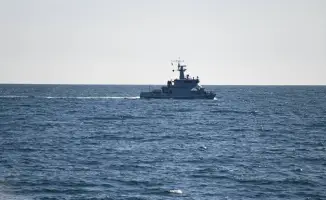 Военно-морские силы Казахстана проводят учения для повышения безопасности в Каспийском море