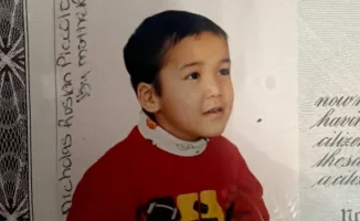 Американец из Казахстана запускает поиск биологических родителей: возможные последствия для семьи и общества