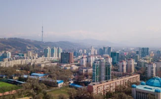 Международный прогноз погоды: Астану ожидают снег и метели, в Алматы — потепление до +12