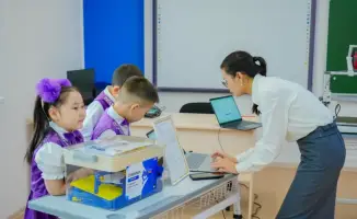 Образовательный вектор: новая модель, где STEAM и ИИ задают курс в столичной школе