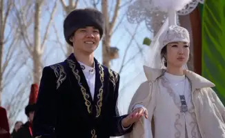 Регистрация брака 5 пар в Астане накануне Наурыз мейрамы: влияние на семейные традиции и культурное единство