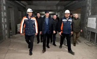 Аким Алматы проверил модернизацию больницы №7