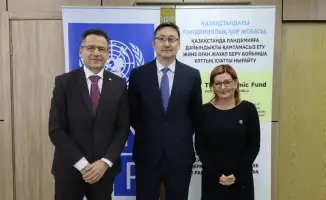 30 специализированных автомобилей для лабораторной сети переданы Министерством здравоохранения РК и ПРООН