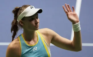 Елена Рыбакина вышла в финал турнира в Индиан-Уэллсе, обыграв Свитолину