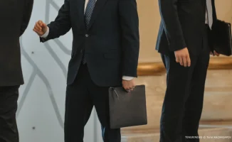 Госслужащим введут оплату неоплачиваемого отпуска при регистрации брака и рождении детей