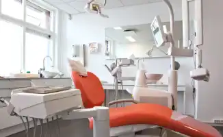 Возвращение пенсионных накоплений на стоматологию: что это значит для казахстанцев?